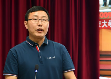 全国优秀特岗教师 吴艳锋